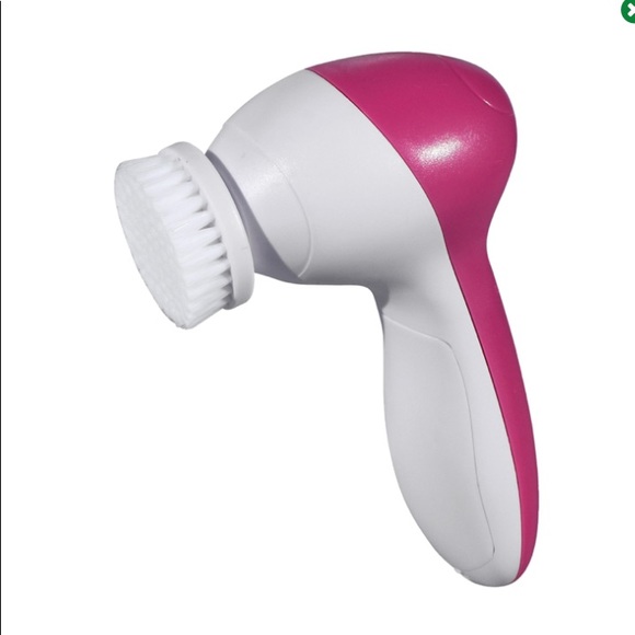 Battery Operated Facial Cleansing Spin Brush - Picture 3 of 6